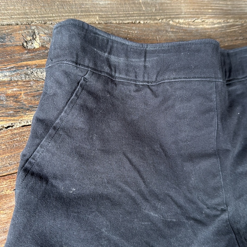 SPANX tummy control flat front 5” black shorts‎ size Small - Picture 3 of 7